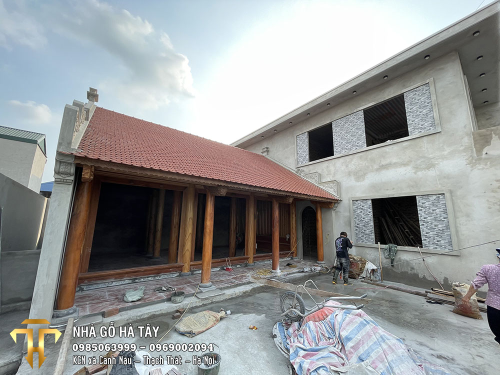 Nhà gỗ 3 gian gỗ xoan 24 cột Thạch Thất, Hà Nội